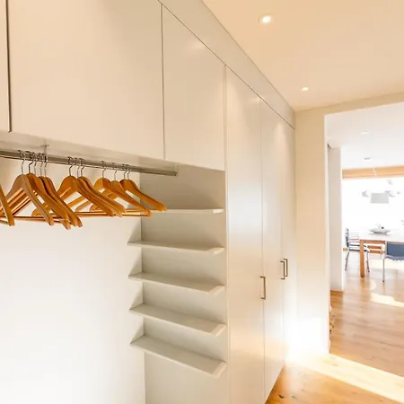 Villa New Modern 4br With Mountain Views In