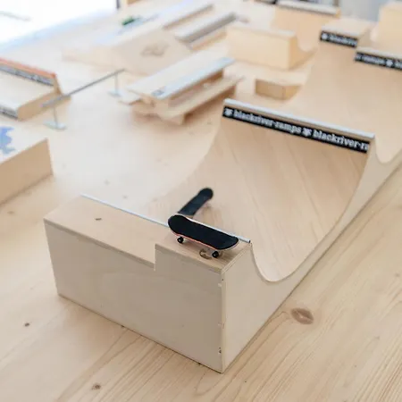 New Modern 4br With Mountain Views In Villa *