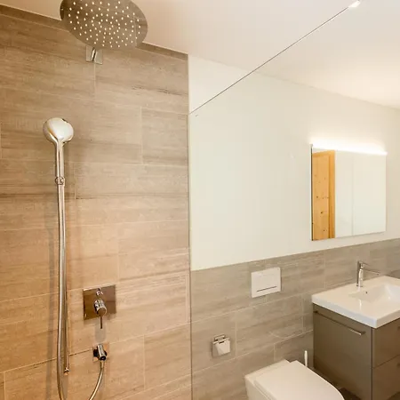 New Modern 4br With Mountain Views In * Davos