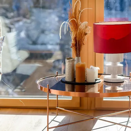 New Modern 4br With Mountain Views In Villa