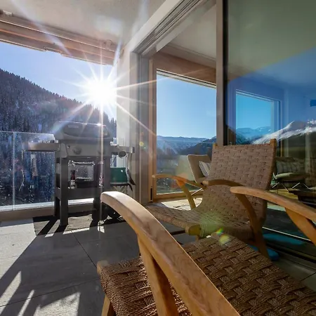 Villa New Modern 4br With Mountain Views In