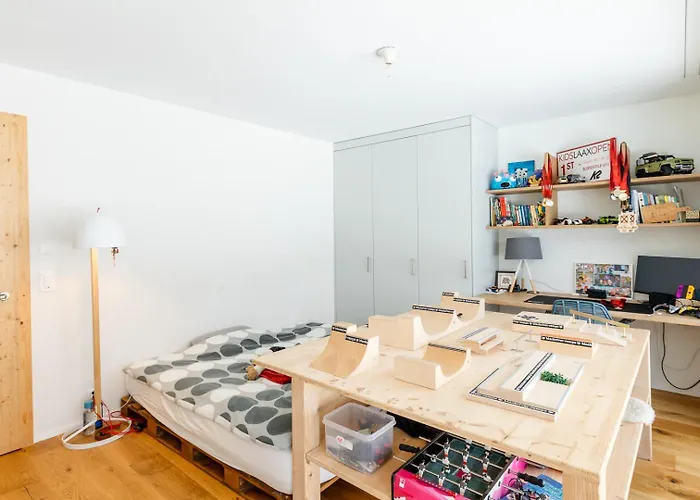 New Modern 4br With Mountain Views In וילה