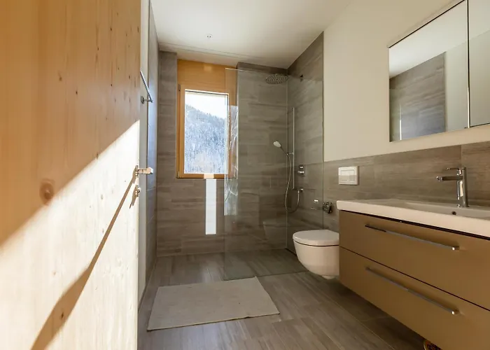 וילה New Modern 4br With Mountain Views In דאבוס